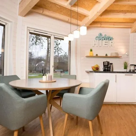 Holiday home Nordlichter - Kugelhaus Am Penzlin